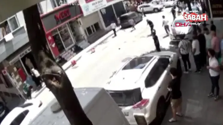 İşçi ve patron kavgası, mahalleyi savaş alanına çevirdi | Video