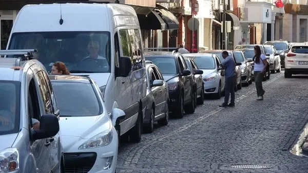 Dönüş trafiği başladı... İşte trafikte son durum