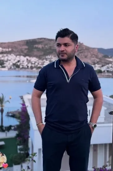 Alanya’da dayı vahşeti! Evi ve ofisi basıp tek tek vurdu!