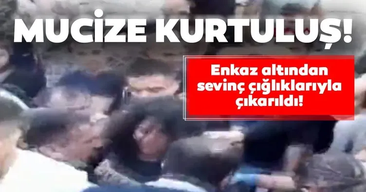 SON DAKİKA HABERİ - İzmir’deki depremde mucize kurtuluş görüntülendi