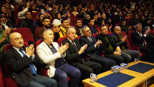ismail-altunsaray-kahramanmarasta-konser-verdi-1675265565054.jpeg