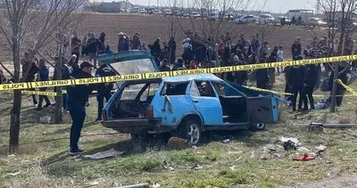 Konya’da araç durağa daldı: 4 ölü var!