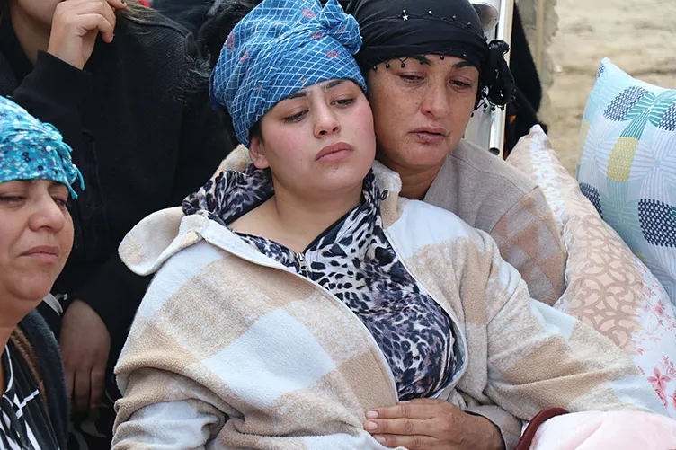 Denizli’de kaybolduktan sonra cansız bedenine ulaşılmıştı: 4 yaşındaki Nazlı Şeşen son yolculuğuna uğurlandı!