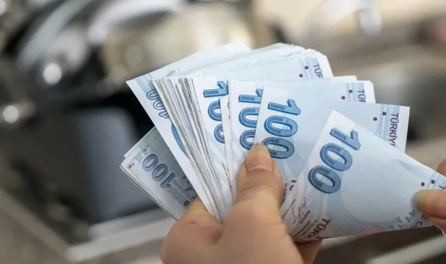 son-dakika-ak-partiden-yeni-asgari-ucret-2023-emekli-ve-memur-zammi-aciklamasi-yeni-duzenleme-geliyor-1667651036219.jpg