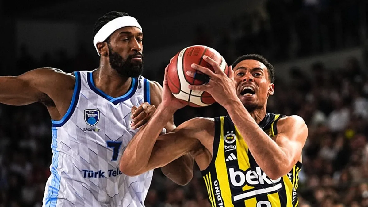 Türk Telekom, Fenerbahçe Beko'yu Uzatmalarda Devirdi: Seri Eşleşti!