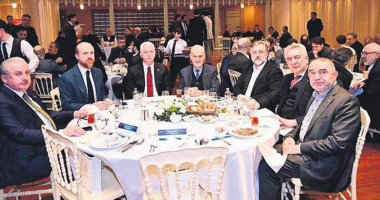 İlim Yayma Vakfı’ndan Taksim’de iftar