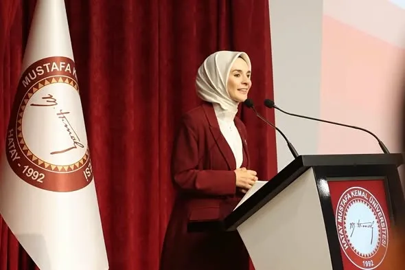 bakan-goktas-universite-ogrencilerine-seslendi-iyilik-var-hareketinin-oncusu-olun-1791975202874.jpg