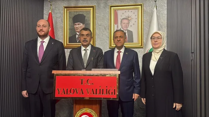 bakan-tekin-derslik-basina-dusen-ogrenci-sayisi-oecd-ortalamasinin-uzerinde-1789559332715.jpg