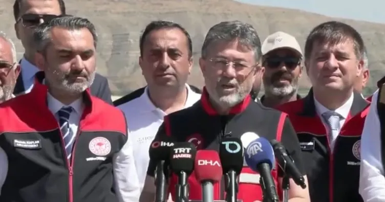 Bakan Yumaklı’dan rekor hasat müjdesi!