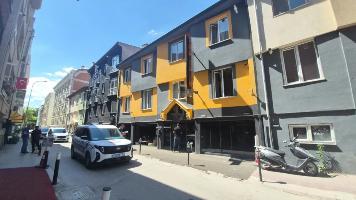 Eskişehir’de şüpheli ölüm: 30 yaşındaki genç adam evinde ölü bulundu! Eskişehir’de şüpheli ölüm: 30 yaşındaki genç adam evinde ölü bulundu!