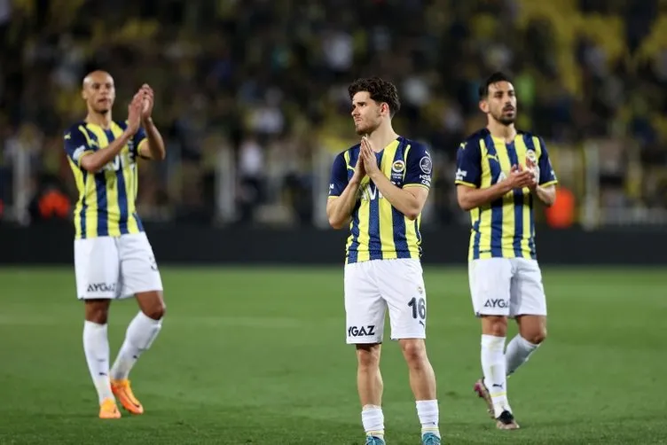 Son dakika Fenerbahçe transfer haberleri: Fenerbahçe’de sezonun parlayan yıldızı için bol sıfırlı teklif! Dev piyango Ali Koç’a vuracak…