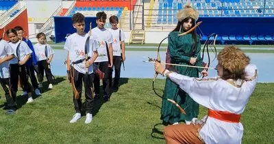 Öğrencilere ata sporu Türk okçuluğu öğretiliyor #kirikkale