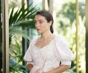 Son dizisiyle adından söz ettiren Merve Dizdar'ın eşi de Çok Güzel Hareketler Bunlar oyuncusu çıktı! Merve Dizdar'ın oyuncu eşi herkesi şaşırttı!