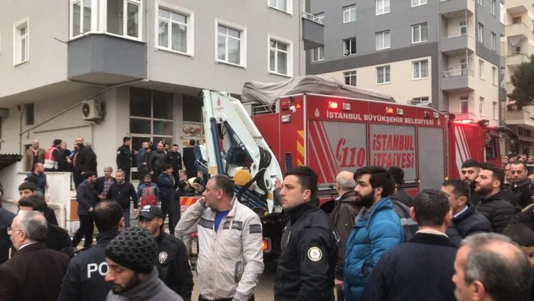 Son dakika haberi: İstanbul Kartal'da bina çöktü! İşte olay yerinden kareler