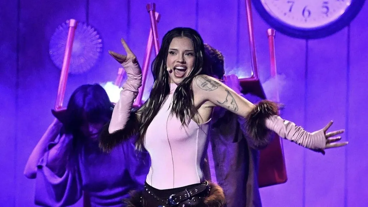 Eurovision birincisi Dara: ‘Eşim de Türk, yakında Türkiye’ye geleceğim’ Eurovision birincisi Dara: ‘Eşim de Türk, yakında Türkiye’ye geleceğim’