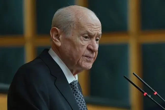 mhp-lideri-bahceliden-kadir-gecesi-mesaji-ankara-ve-tahran-ayni-yone-bakmakta-1773675071538.jpg MHP lideri Bahçeli: Ankara ile Tahran'ın ufku aynı yöne bakmaktadır