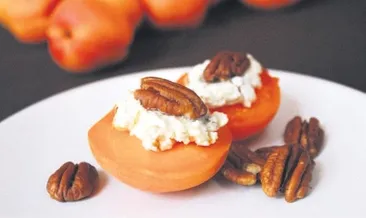 Meyve peynirle buluşunca