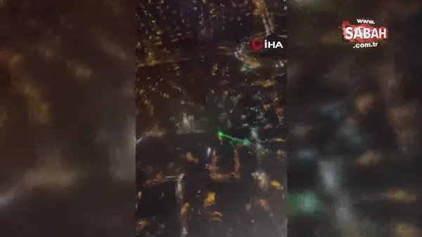 İzmir'de inişe hazırlanan uçağa lazer tuttular | Video