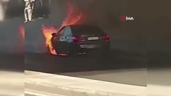 İstanbul Sarıyer’de alev alev yanan lüks araç kamerada!