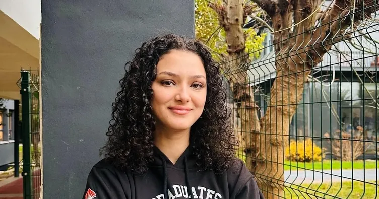 En iyi üniversiteler İrem’in peşinde! Görme engelliler için çalıştı dünyanın gözbebeği oldu