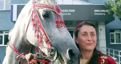 Dünya Şampiyonu, tezini ata binerek üniversiteye götürdü #erzurum