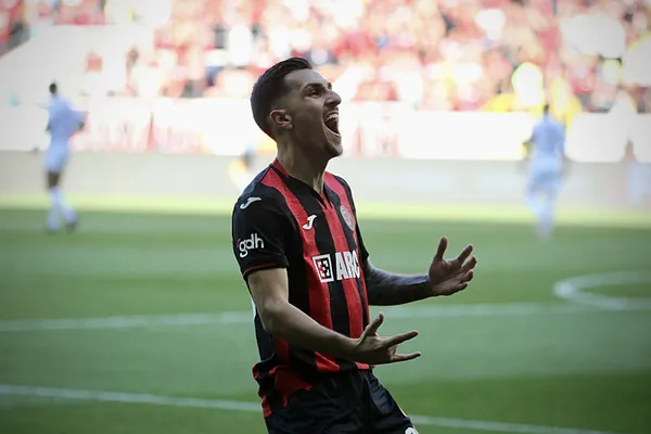corum-fk-eyupspora-karsi-zorlanmadi-1788710208602.jpeg