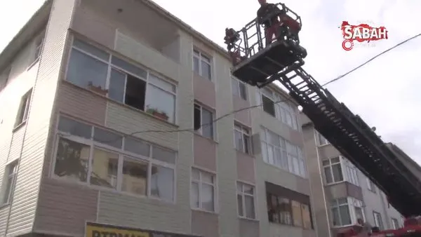Ümraniye’de 3 katlı binada yangın çıktı, kiracı ve ev sahibi birbirine girdi | Video
