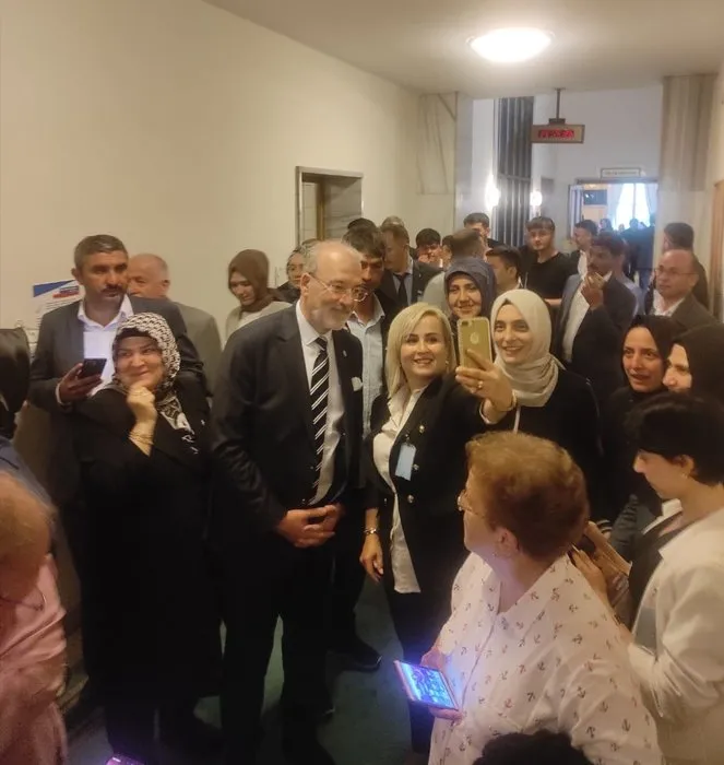 AK Parti İstanbul Milletvekili Hulki Cevizoğlu: Ait olduğum yerdeyim