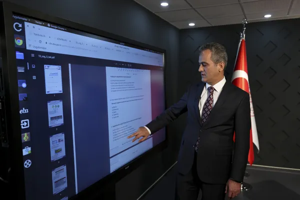 Son dakika haberi: Milli Eğitim Bakanı Mahmut Özer duyurdu... Yeni model getiriyoruz