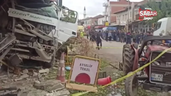 İzmir'de kamyon ortalığı savaş alanına çevirdi: 8 yaralı | Video