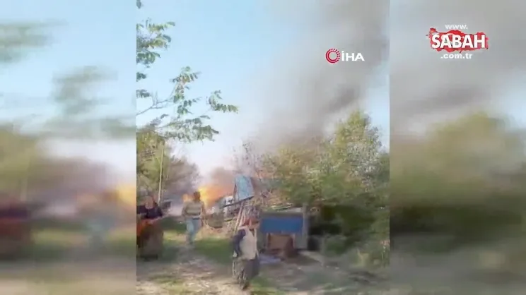 Düzce'de çıkan yangında 5 samanlık küle döndü