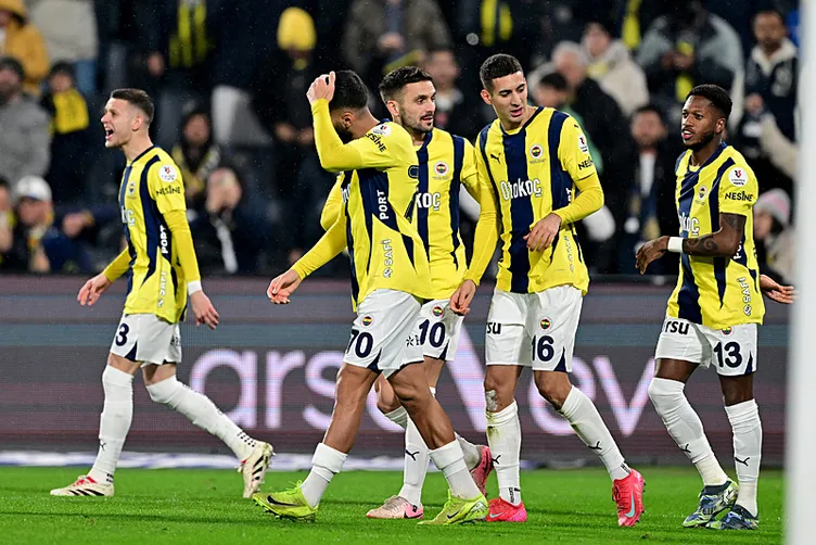 Son dakika haberi: Fenerbahçe-Antalyaspor maçı sonrası büyük övgü: Bu adamın kaç ciğeri var?