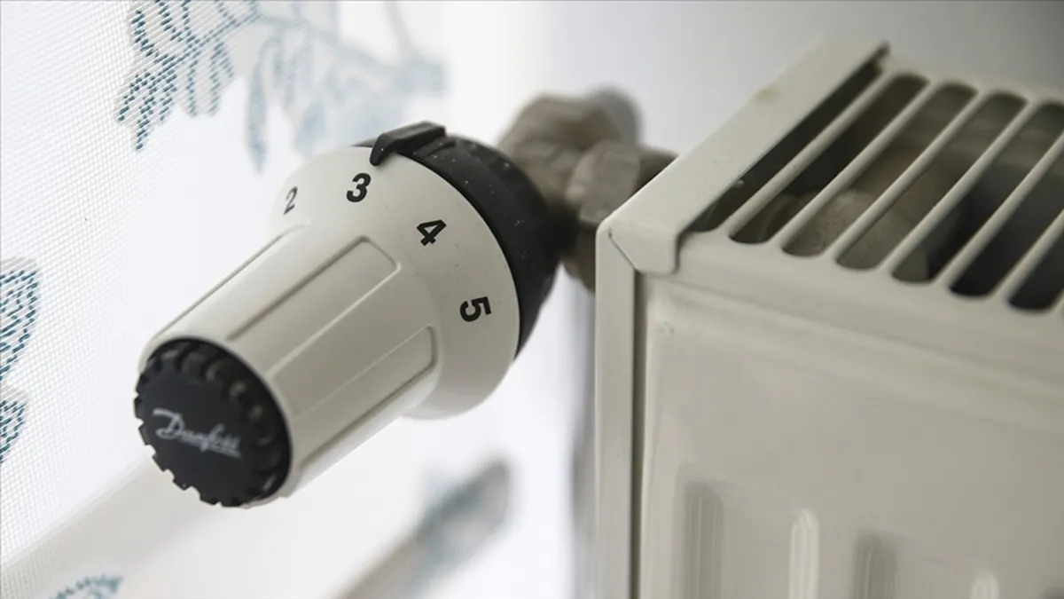 Türkiye kışa hazır mı? Bakan Bayraktar doğal gaz kapasitesini açıkladı Türkiye kışa hazır mı? Bakan Bayraktar doğal gaz kapasitesini açıkladı