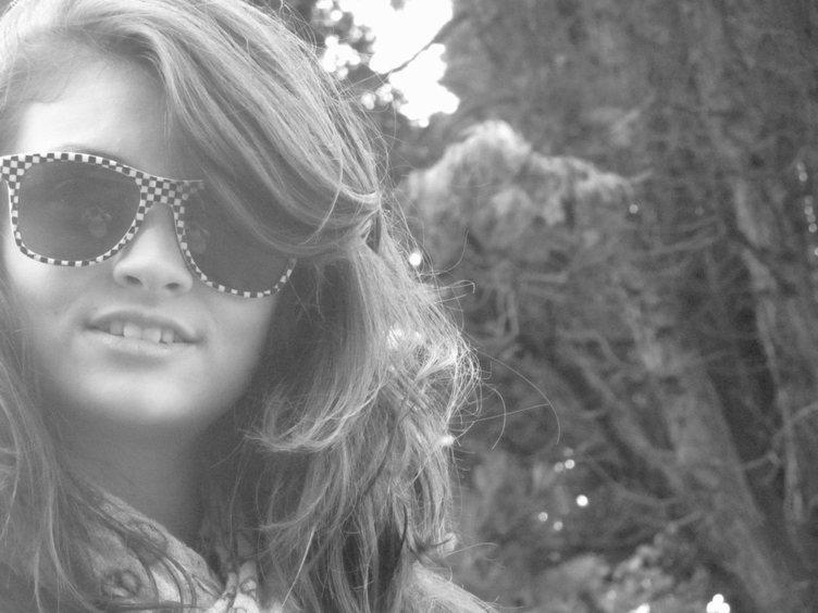 Zulme sessiz kalmadı! Siyonist İsrail’in katlettiği Ayşenur Ezgi Eygi’nin hikayesi yürek burktu