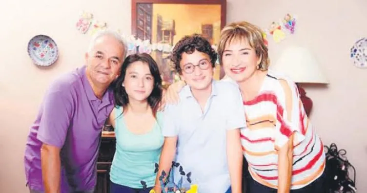 Demet Akbağ, ‘Türkan Mutlu’ oluyor