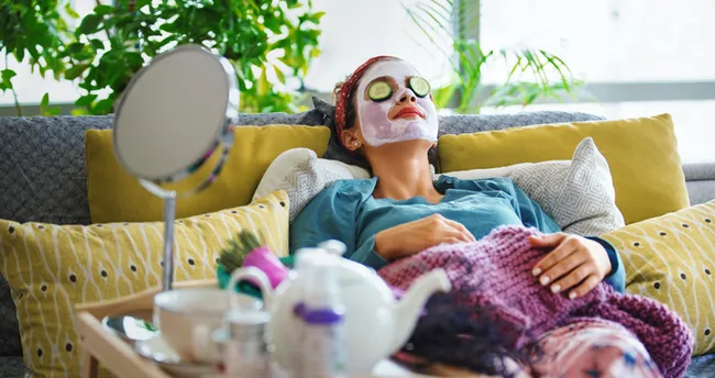 Aloe Vera Saç ve Yüz Maskesi Tarifi: Yağlı ve Kuru Ciltler İçin Aloe Vera Maskesi Nasıl Yapılır?