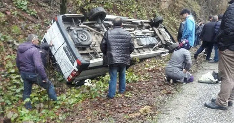 Giresun’da yolcu minibüsü kaza yaptı: 16 yaralı