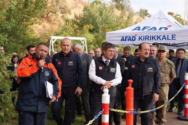 kirikkalede-kimyasal-gaz-senaryosu-257-personel-239-arac-sahaya-cikti-1789719678829.jpg