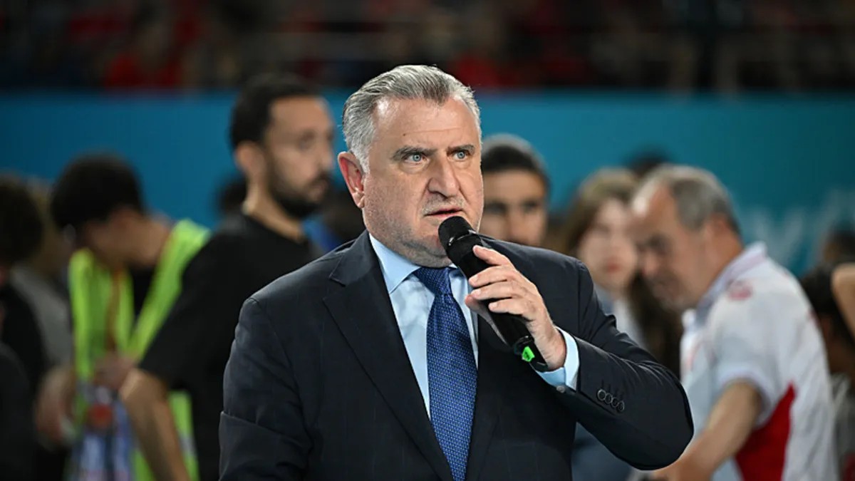 Bakan Bak, Spor Güvenliği Değerlendirme Toplantısı’nda konuştu: “Marka değerini yükseltmemiz lazım” Bakan Bak, Spor Güvenliği Değerlendirme Toplantısı’nda konuştu: “Marka değerini yükseltmemiz lazım”