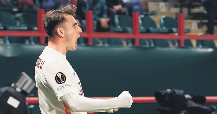 Aslan Moskova’yı yaktı