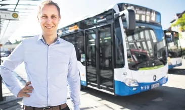 Başkan otobüsleri ücretsiz yapıyor