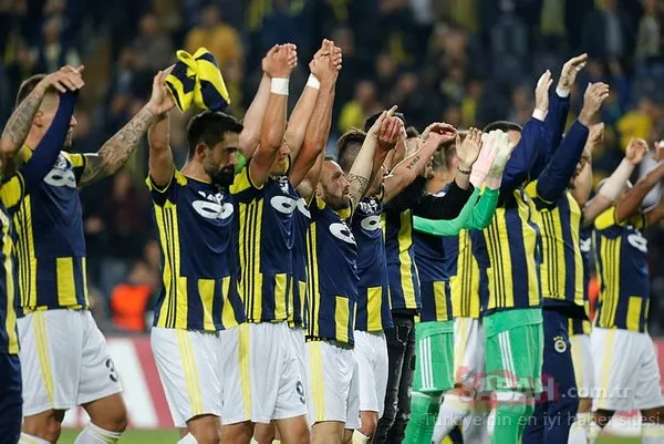 Fenerbahçeli futbolcular Koray Şener'i unutmadı