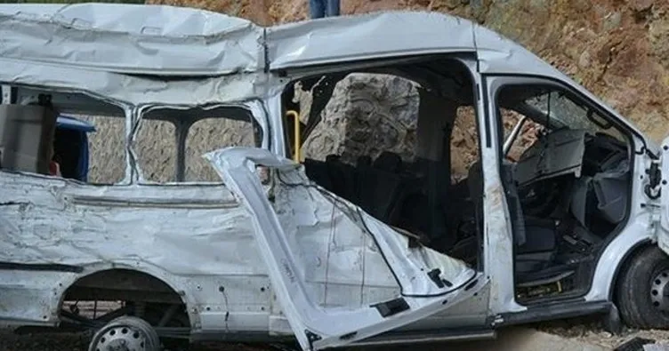 Fildişi Sahili’nde feci kaza: Kamyonla yolcu otobüsü çarpıştı