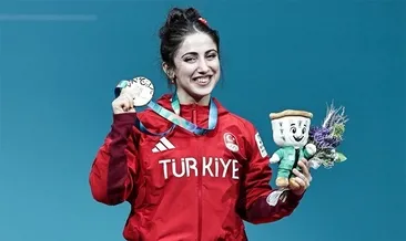 2 halterciden 6 altın madalya!