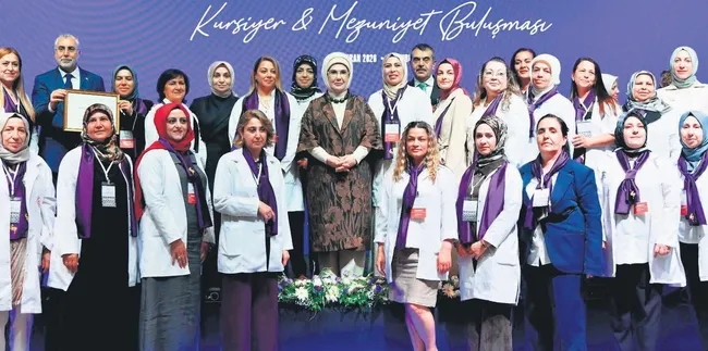 bizde-darda-kalanlara-kol-kanat-germek-var-1781898104895.jpeg