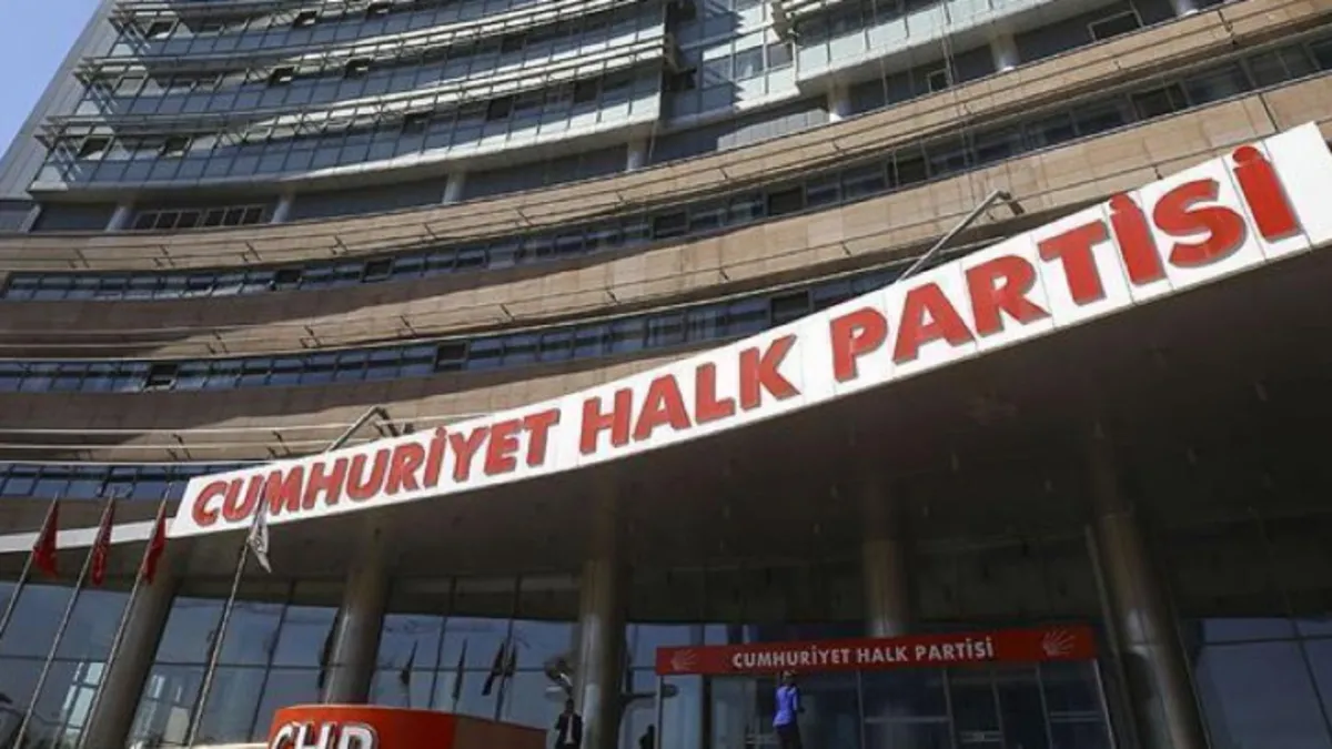 CHP ve İş Bankası hisseleri… “Siyasetin tümüyle dışında tutulmalı” | Okan Müderrisoğlu yazdı – Galeri CHP ve İş Bankası hisseleri… “Siyasetin tümüyle dışında tutulmalı” | Okan Müderrisoğlu yazdı – Galeri