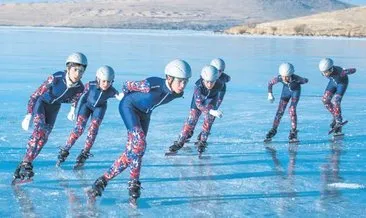 Çıldır Gölü patencilere antrenman sahası oldu #ardahan