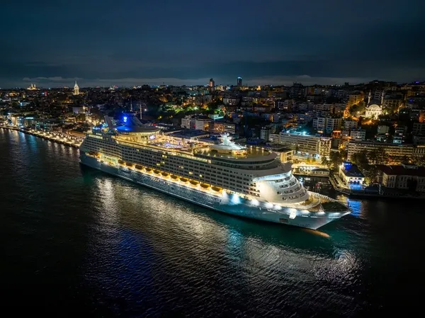 istanbul-kruvaziyer-turizminin-yeni-merkezi-oldu-kis-sezonunda-150-bin-yolcu-hedefi-1788513935589.jpg