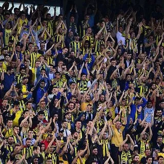 Bol küfürlü tezahürat!