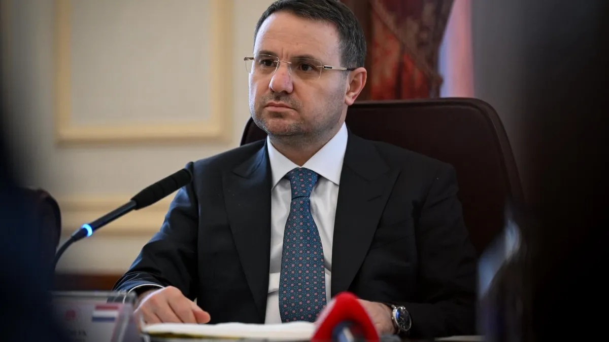 Bakan Gürlek’ten Hollanda’ya iş birliği çağrısı: “217 FETÖ’cü ve 8 PKK’lı iade talebimiz mevcut” Bakan Gürlek’ten Hollanda’ya iş birliği çağrısı: “217 FETÖ’cü ve 8 PKK’lı iade talebimiz mevcut”